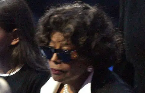 Michael Jackson’s Mom Katherine ‘Finds It Very Difficult’ To Talk About