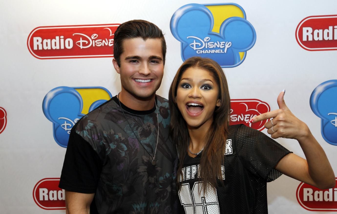 Zendaya's Dating History | Zendaya's Relationship Timeline