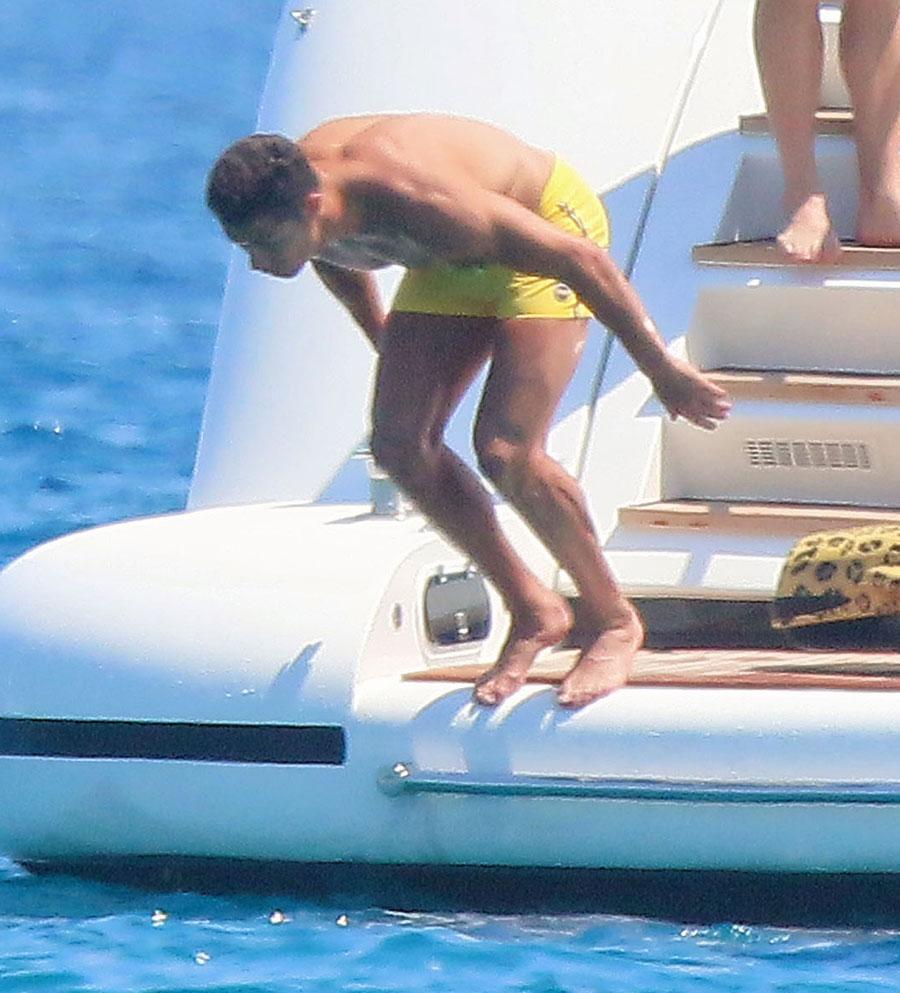 Christiano Ronaldo Shirtless On A Yacht