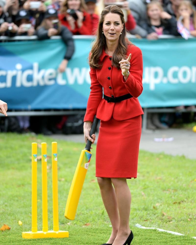 //Kate Middleton Red dress