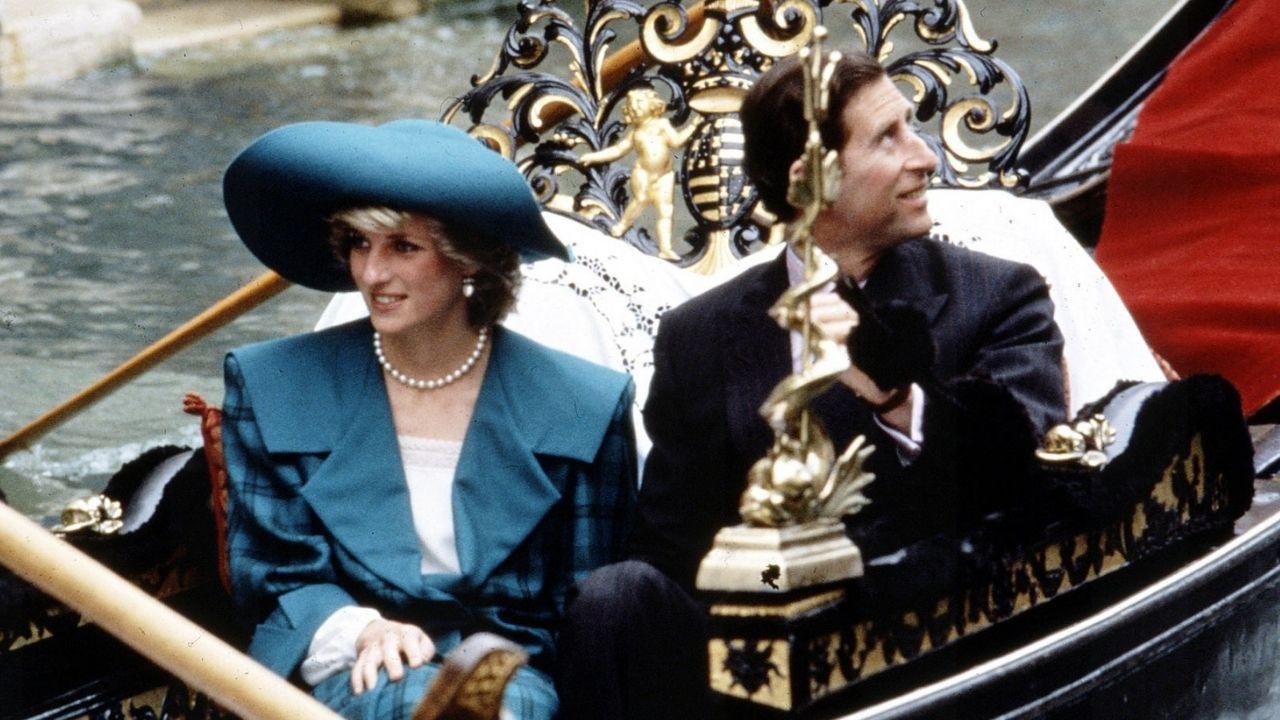 Photo of Prince Charles and Princess Diana