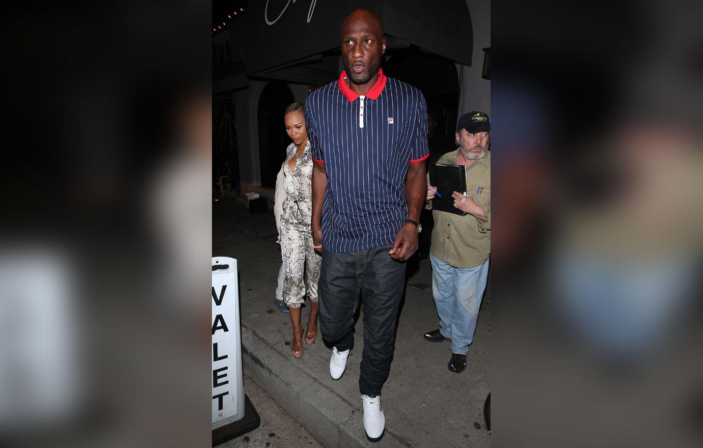 Lamar Odom Holds Hands With Bad News Girlfriend On Dinner Date