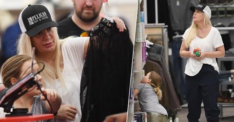 Tori Spelling Discount Shopping Money problems