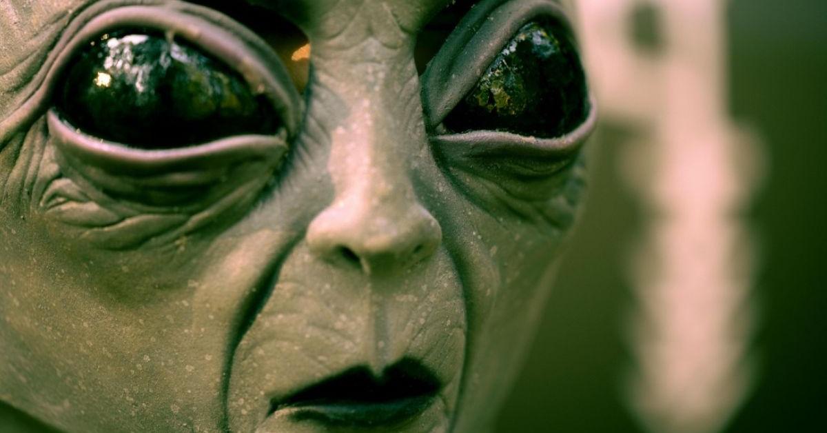 Former CIA Scientist Claims the US Government Knows of Four Species of Aliens — After Trump Ordered UFO Files Be Released to the Public