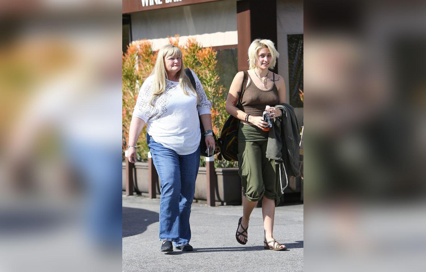 Paris Jackson Debbie Rowe Cancer Chemo Photos