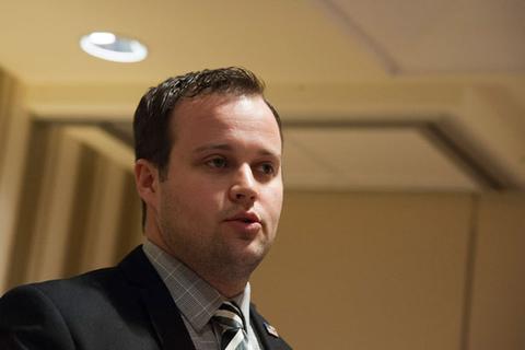 Josh Duggar Cheating Ashley Madison Scandals Secrets Child Molester