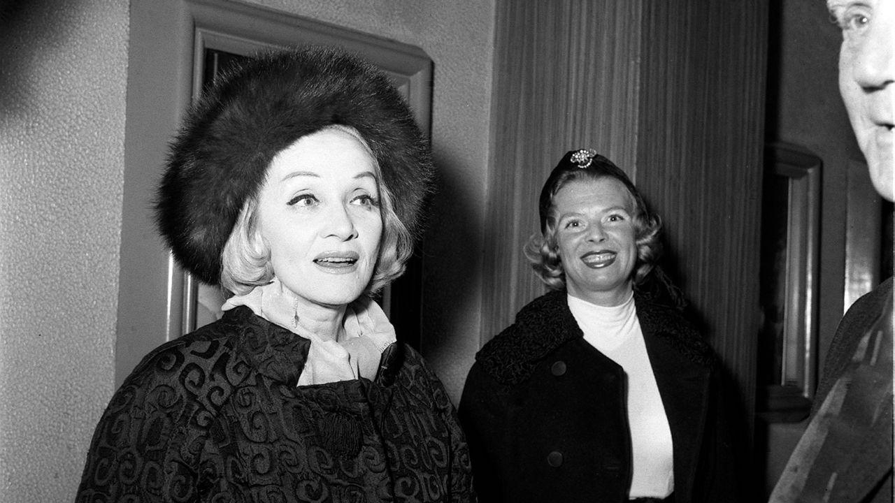 Biographer Mark A. Vieira said Garbo believed Dietrich was riding on her coattails.