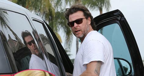 //tori spellings cheating hubby hit on mom at kids school square