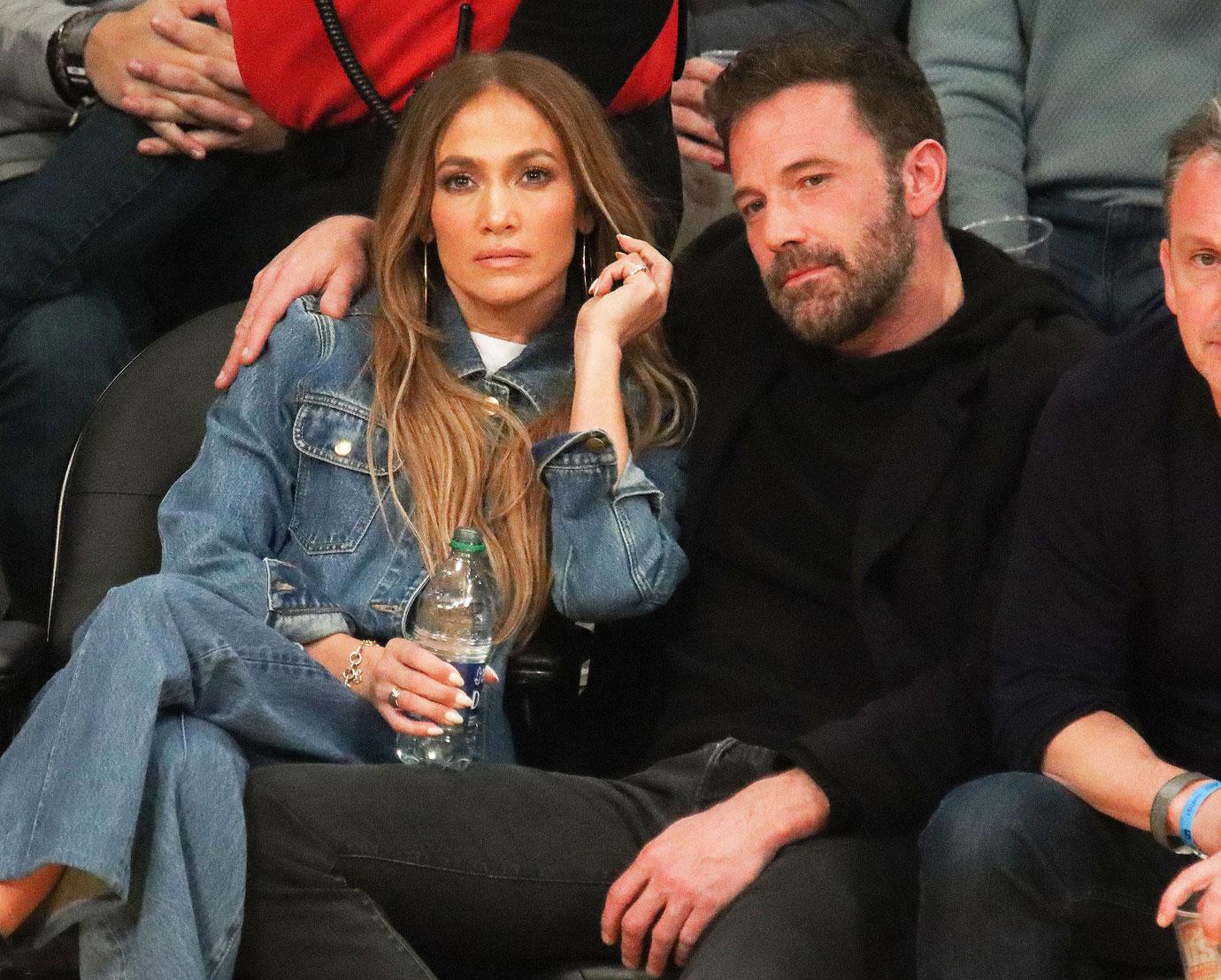 jennifer lopez livid ben affleck howard stern interview jennifer garner trapped