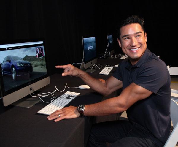 //Mario Lopez checks out Volkswagens new Unleash Your Rrrr site