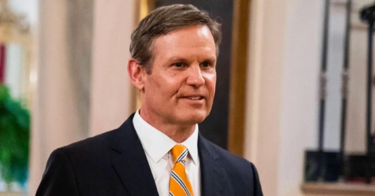 tennessee governor bill lee trolled with billboard campaign yearbook photo