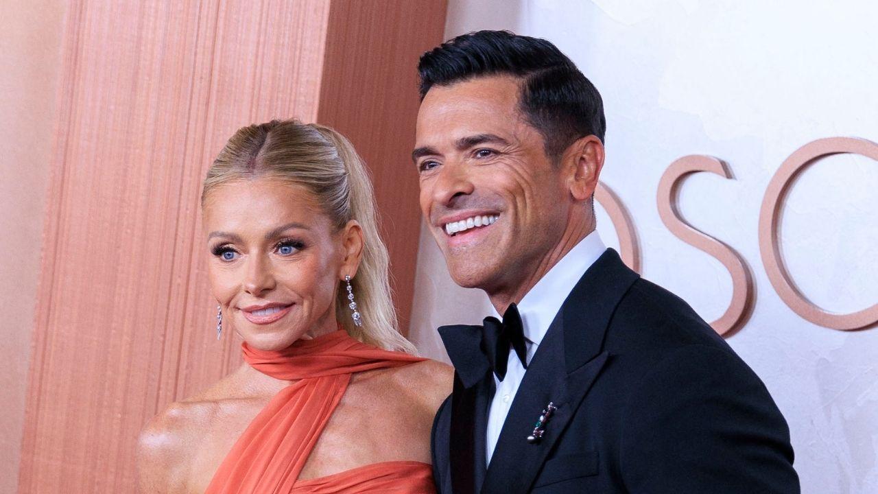 Image of Kelly Ripa and Mark Consuelos