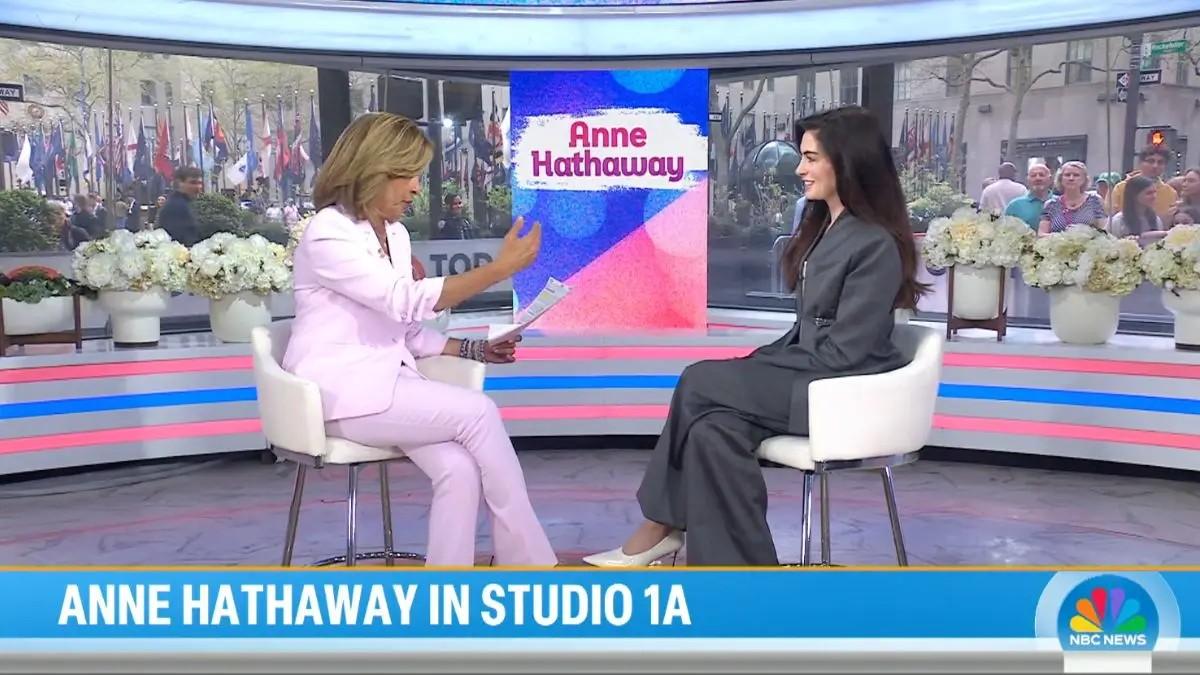 hoda kotb anne hathaway.