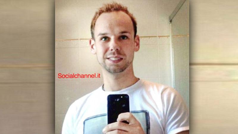 Killer German Pilot Andreas Lubitz Seen Taking Selfie