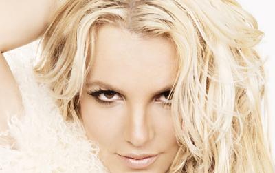 //britney spears femme fatale