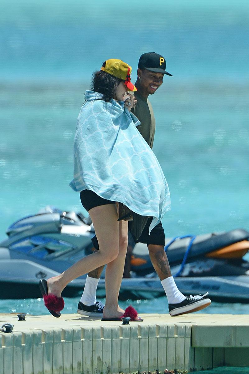 kylie jenner butt thong red bikin tyga kissing birthday vacation