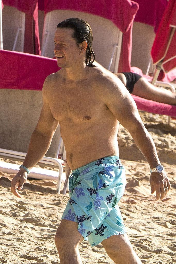 Mark Wahlberg Shirtless Beach Barbados