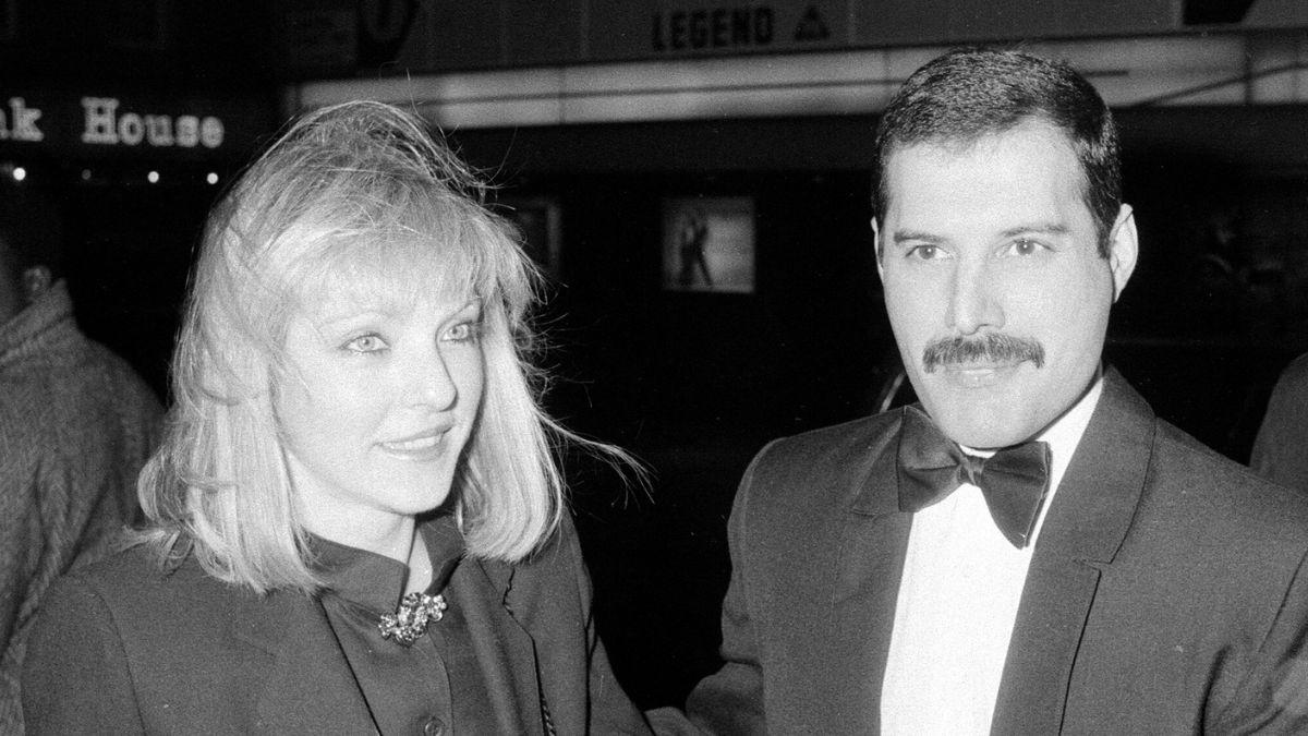 picture of Freddie Mercury and Sarah Austin