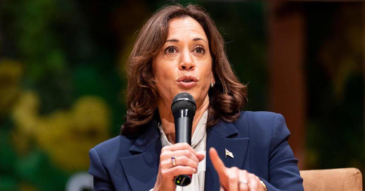 Kamala Harris Booed By Crowd During Surprise March Madness Appearance