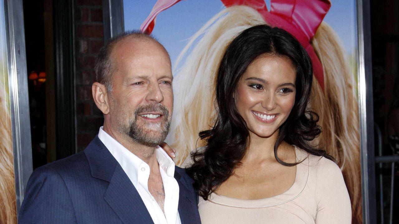 picture of bruce willis and emma heming willis