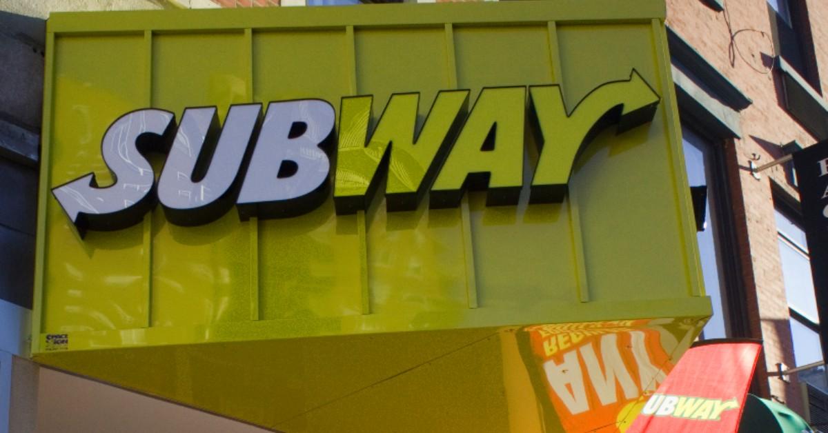 Subway Worker Shot Over 'Too Much' Mayonnaise
