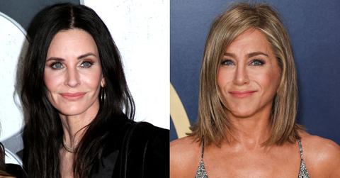 courteney cox desperate beat friends co star aniston aisle