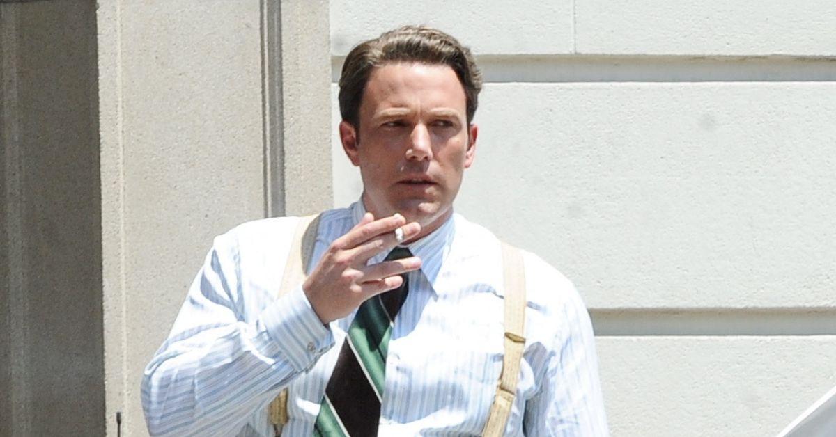 ben affleck pals struggling stinky chain smoking habit