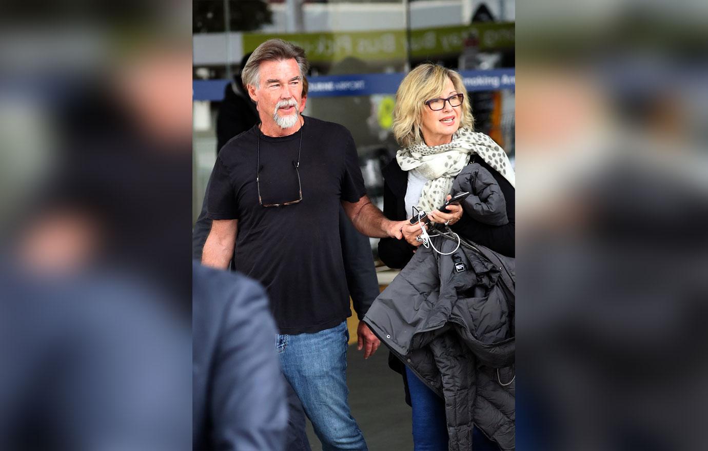 //olivia newton john cancer battle first photo