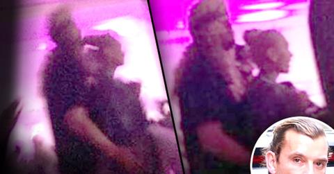 //gwen stefani blake shelton dating pda halloween party pp