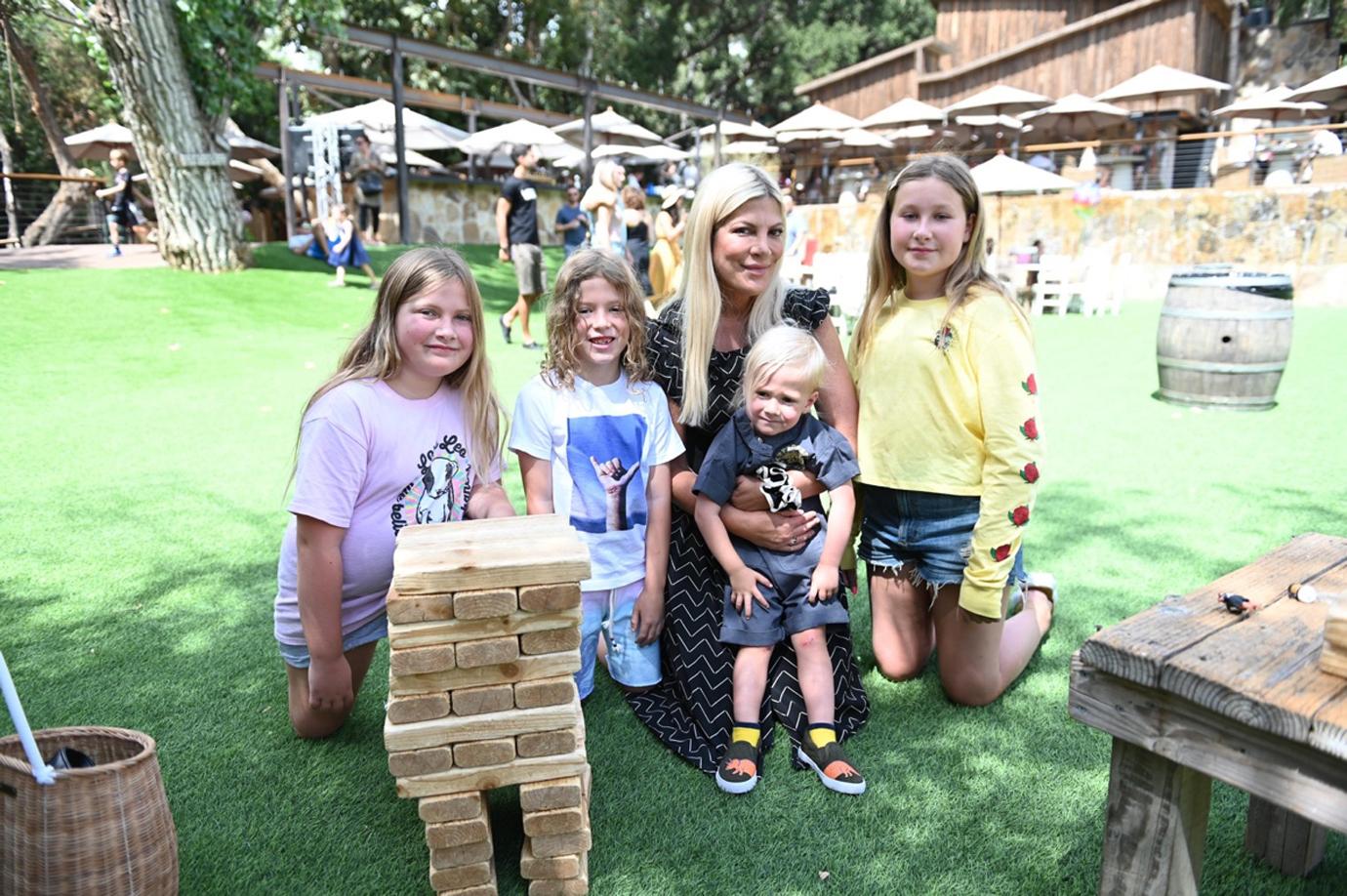 Tori Spelling and Children Back to School