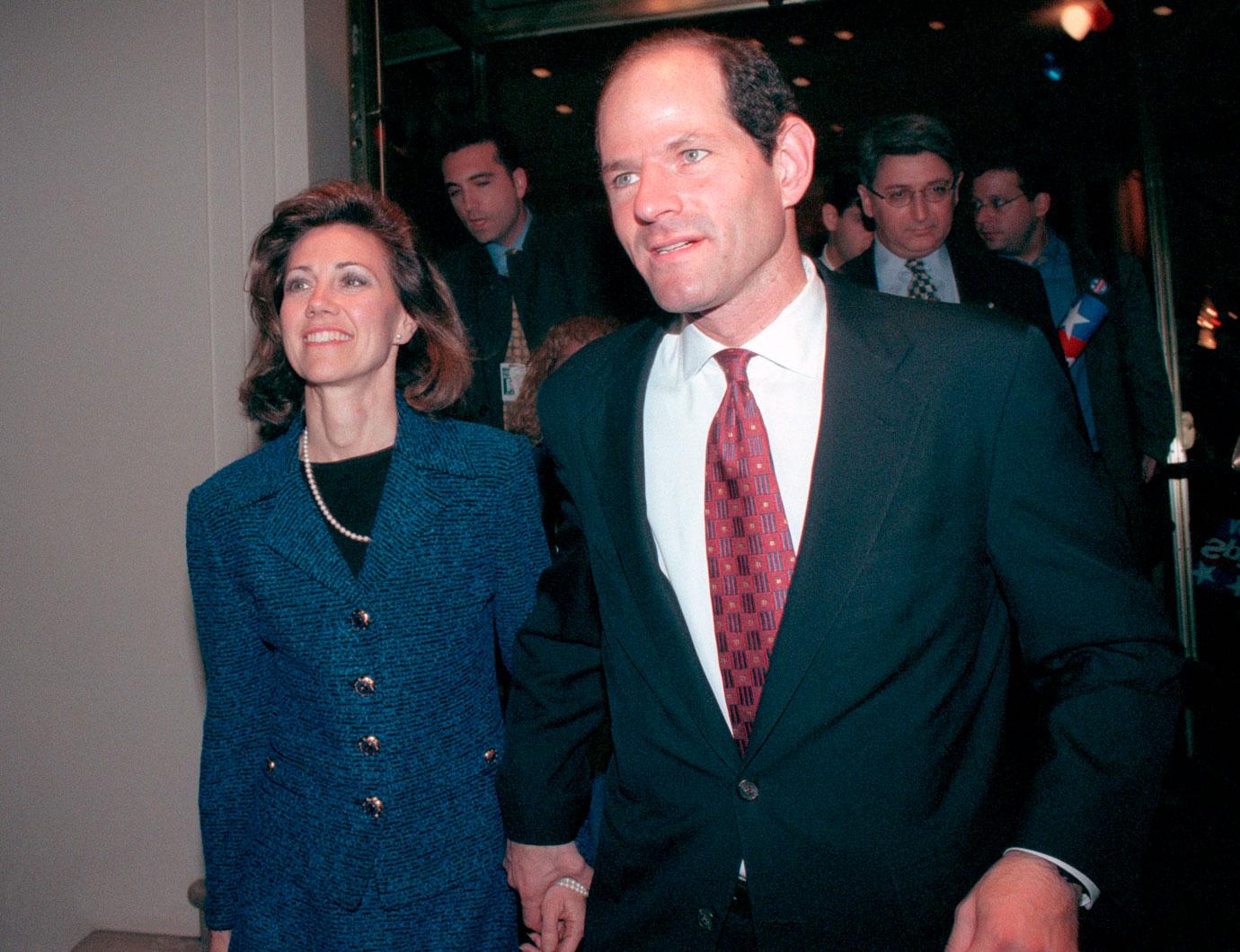 eliot spitzer lawsuit russian prostitute extortion plot