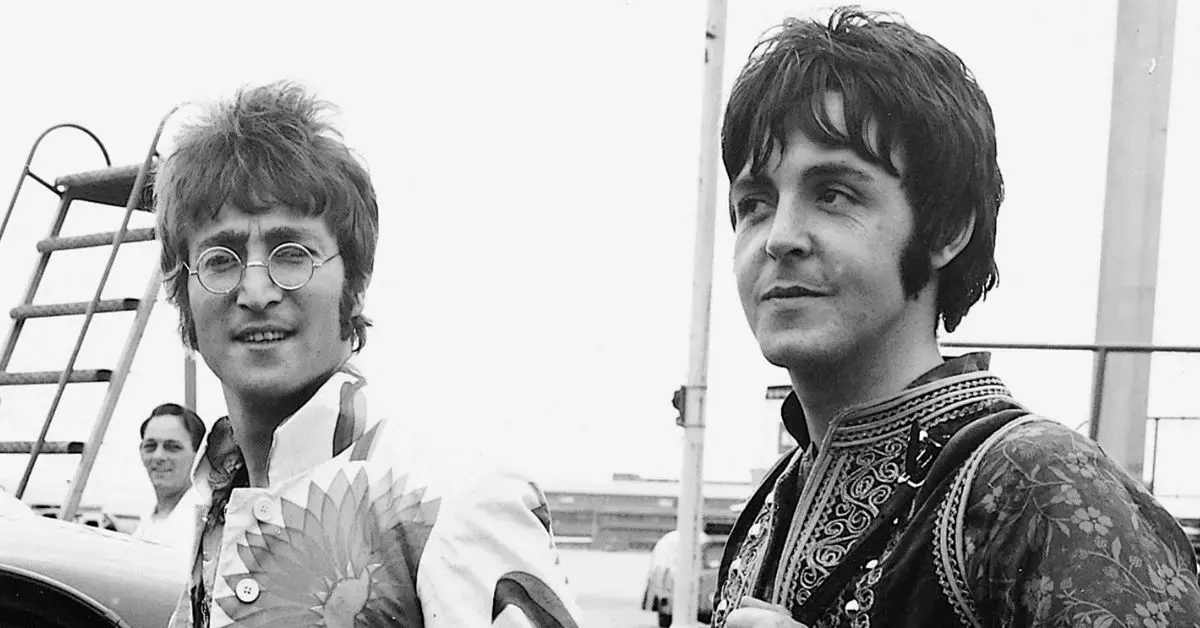 Photo of Paul McCartney, John Lennon
