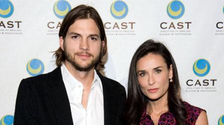 //ashton kutcher demi moore divorce