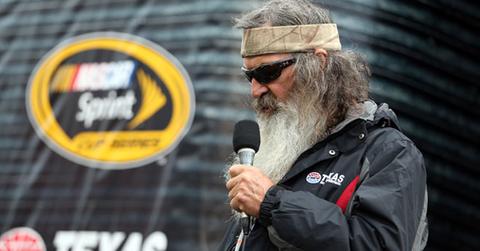 //duck dynasty phil robertson nascar prayer pp