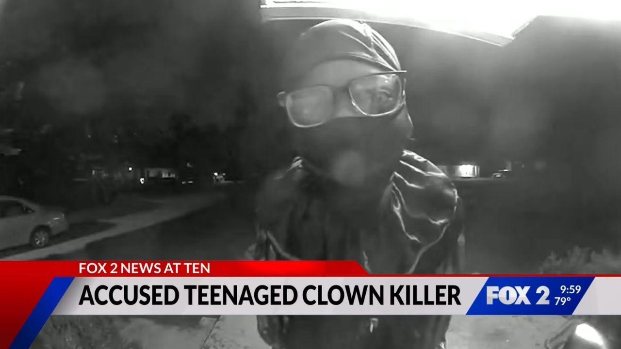 Photo of the teenage clown