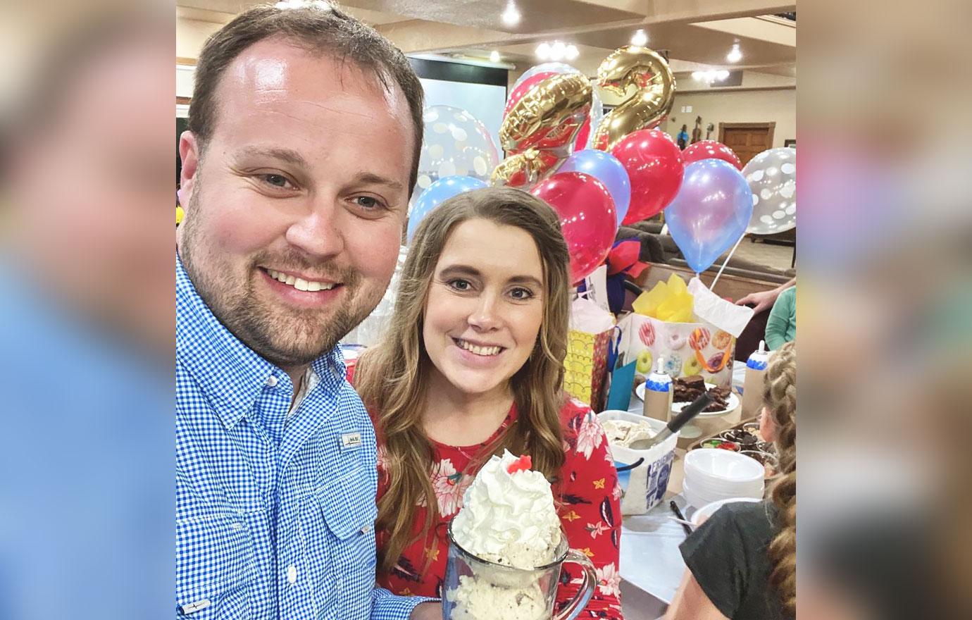 josh duggar coworker snitched told federal agents reality star only person to use computer r