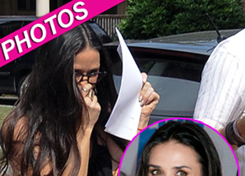 //demi moore set nyc