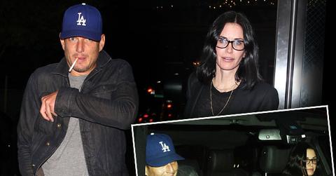 //courteney cox single will arnett dating rumors