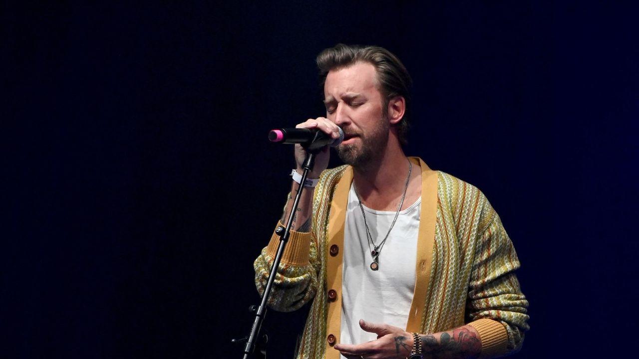 A photo of Charles Kelley