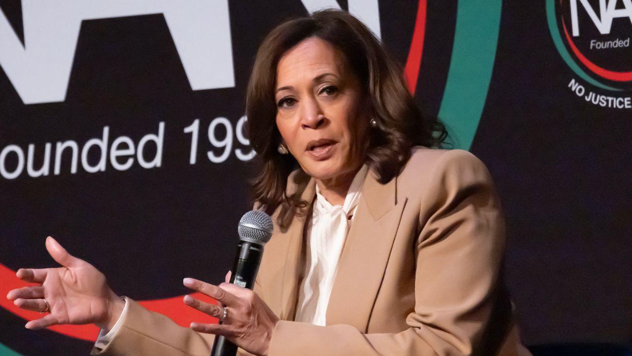 Photo of Kamala Harris