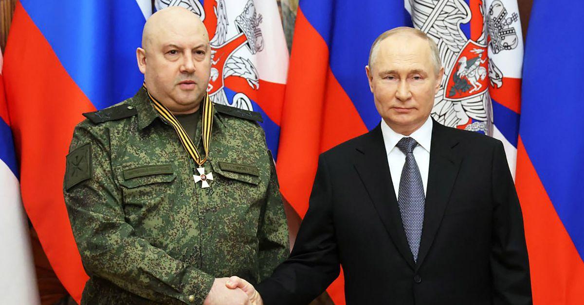 Vladimir Putin Orders 147,000 More Troops Into Ukraine