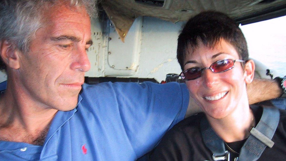 Photo of Jeffrey Epstein and Ghislaine Maxwell