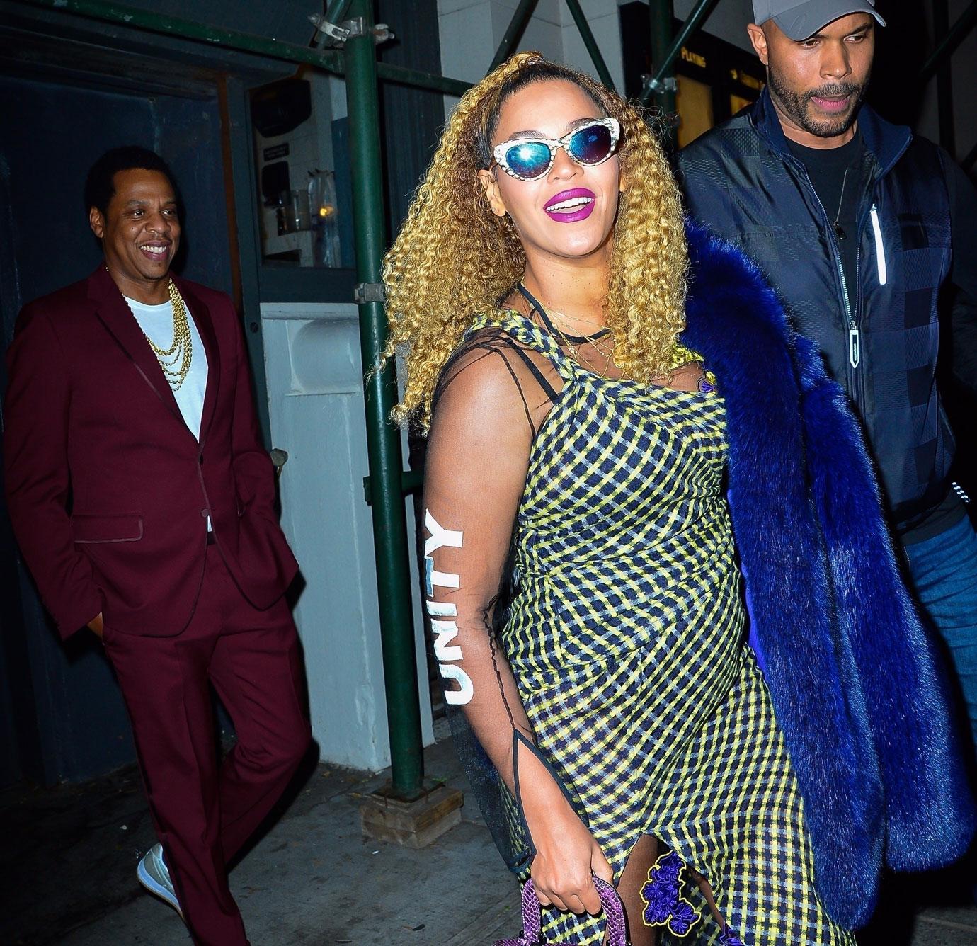 //Jay Z birthday beyonce bizarre photos