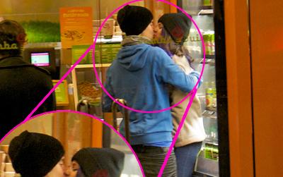 //justin bieber selena gomez disneyland photo wenn