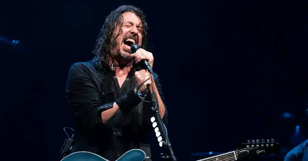 dave grohl risks losing half his fortune