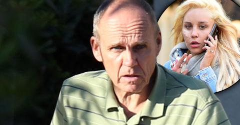 //amanda bynes father denies accusations