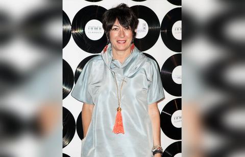 prosecutors angry ghislaine maxwell lawyer bill cosby documents r