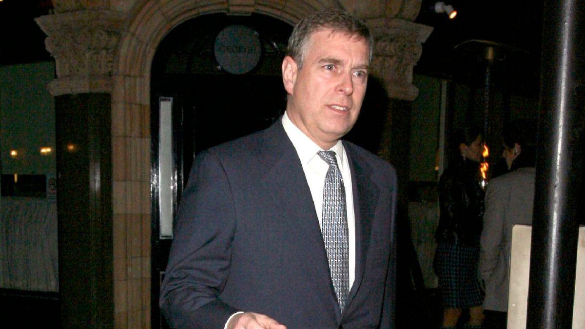 Photo of Andrew Windsor