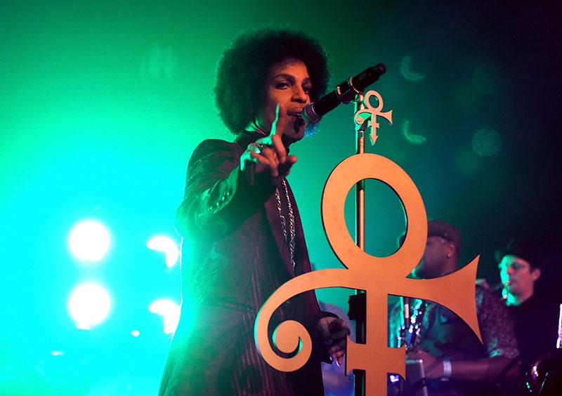 Prince Dead Purple Rain Singer Wildest Moments And Rumors