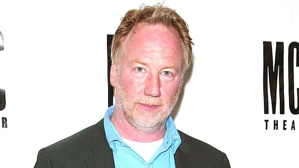 picture of Timothy Busfield